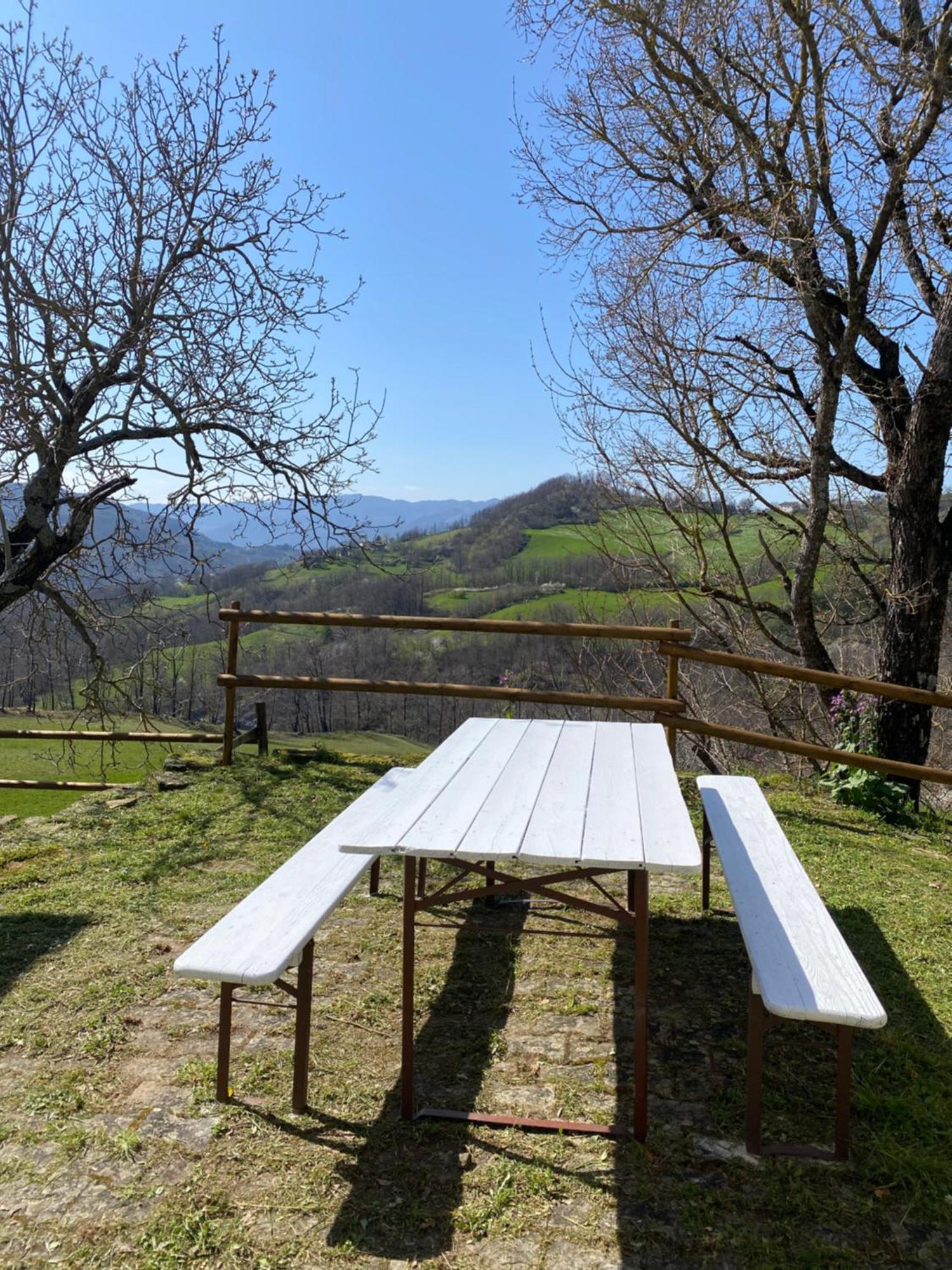 La Lupa E L'Orso Bed & Breakfast Berceto Eksteriør bilde