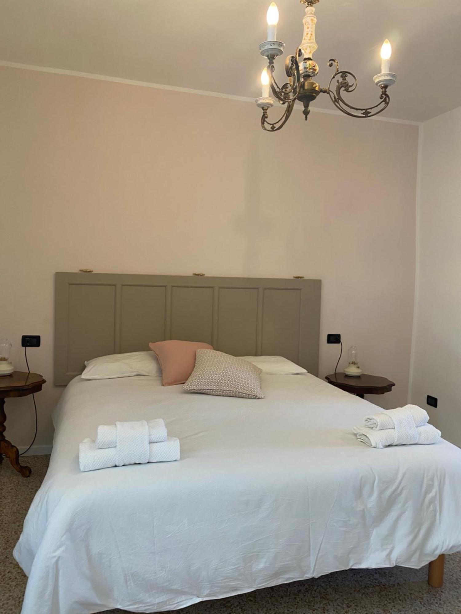La Lupa E L'Orso Bed & Breakfast Berceto Eksteriør bilde
